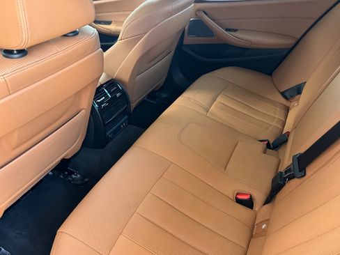 Used 2023 BMW 530e w/ Premium Package RWD image 15