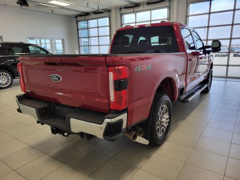 Used 2023 Ford F350 Lariat image 5