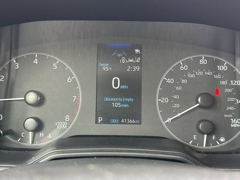 Used 2024 Toyota Corolla LE FWD image 39