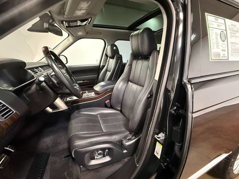 Used 2016 Land Rover Range Rover Supercharged AWD/4WD image 12