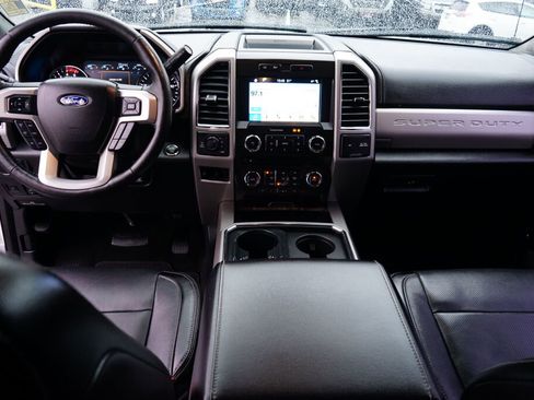 Used 2018 Ford F250 Lariat w/ Lariat Ultimate Package image 19