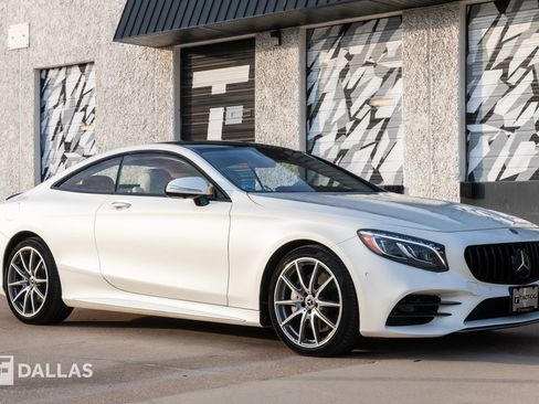Used 2019 Mercedes-Benz S 560 4MATIC Coupe image 18
