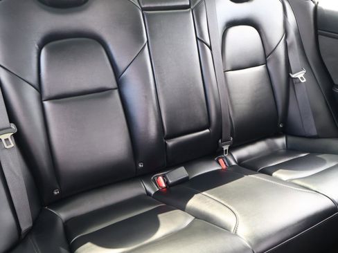 Used 2023 Tesla Model 3 Standard Range image 18