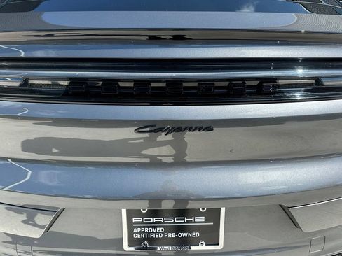 Certified 2024 Porsche Cayenne Coupe AWD/4WD image 14