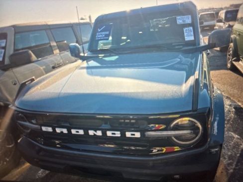 Used 2025 Ford Bronco Outer Banks image 7