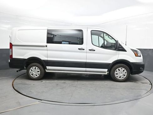 Used 2025 Ford Transit 250 Low Roof w/ Exterior Upgrade Package RWD image 9