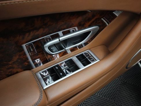 Used 2014 Bentley Continental GT image 14