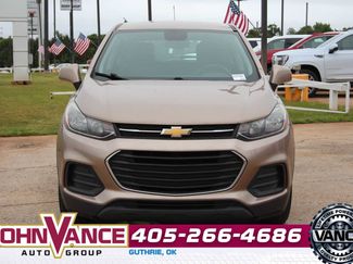 Used 2018 Chevrolet Trax LS FWD video 2