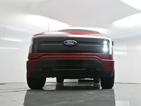 Used 2024 Ford F150 Lightning XLT image 61