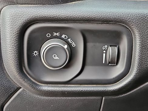 Used 2021 RAM 2500 Tradesman AWD/4WD image 21
