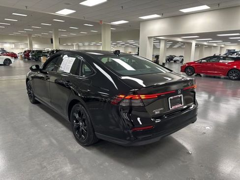 Used 2025 Honda Accord SE image 5