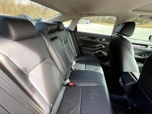 Used 2023 Honda Civic Touring image 27
