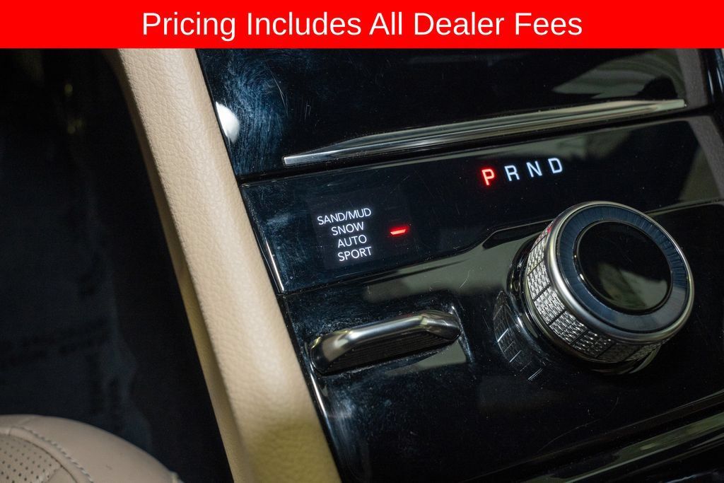Used 2023 Jeep Grand Cherokee Limited w/ Luxury Tech Group II AWD/4WD image 18