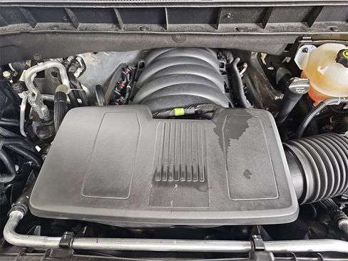 Used 2021 Chevrolet Silverado 1500 High Country image 38