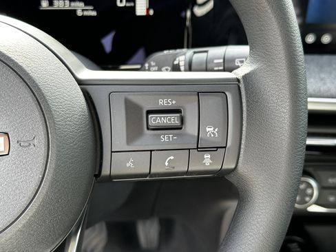 New 2026 Nissan Kicks S image 26