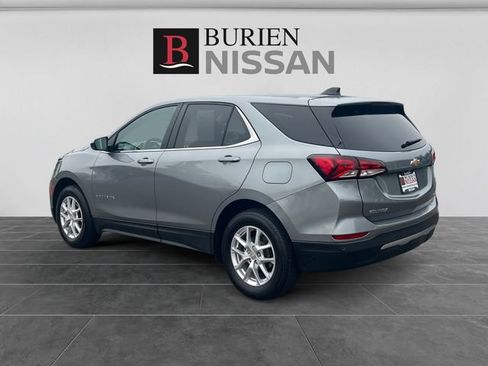 Used 2024 Chevrolet Equinox LT AWD/4WD image 3