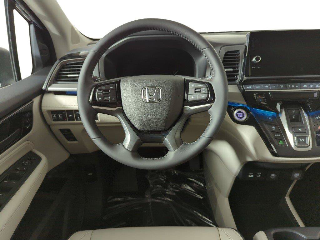 New 2026 Honda Odyssey Touring image 16