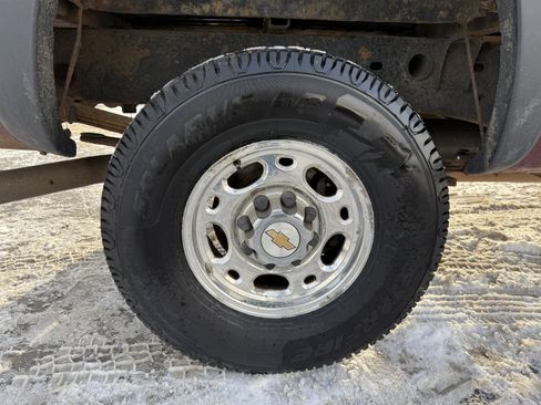 Used 2003 GMC Sierra 2500 SLE w/ Snow Plow Prep Package image 21