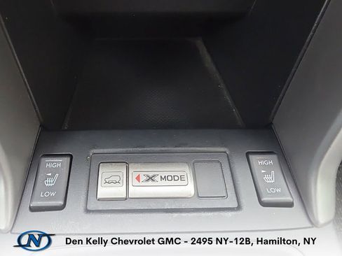 Used 2018 Subaru Forester 2.5i Premium AWD/4WD image 2