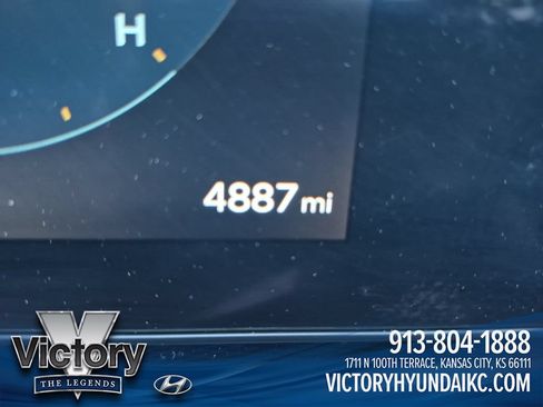 Used 2025 Hyundai Santa Fe Calligraphy FWD image 16