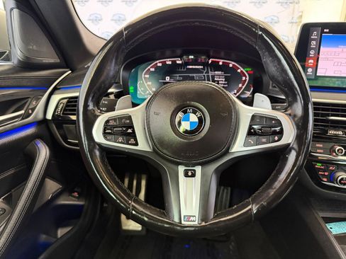 Used 2022 BMW M550i xDrive AWD/4WD image 32