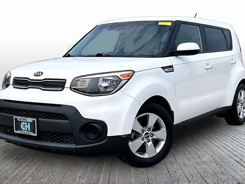 Used 2019 Kia Soul FWD image 3