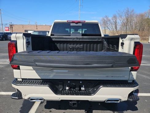 New 2026 GMC Sierra 1500 Denali w/ Technology Package image 19