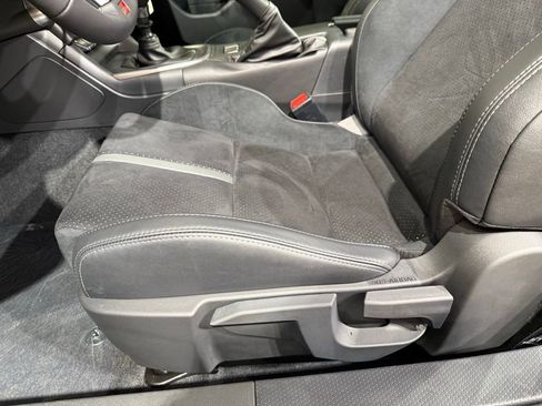 New 2025 Toyota GR86 Premium image 13