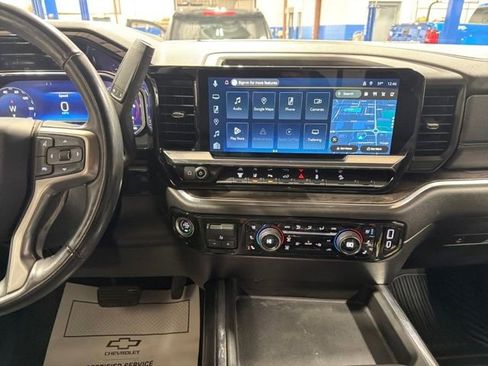 Used 2025 Chevrolet Silverado 2500 LTZ w/ Z71 Chrome Sport Edition image 30
