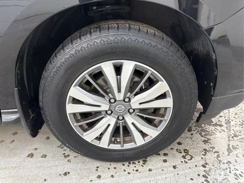 Used 2020 Nissan Pathfinder S AWD/4WD image 29