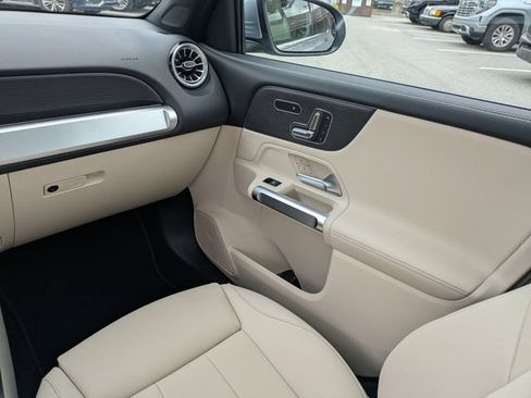 New 2026 Mercedes-Benz GLB 250 image 19
