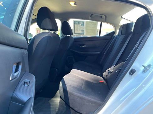 Used 2021 Nissan Sentra S FWD image 17
