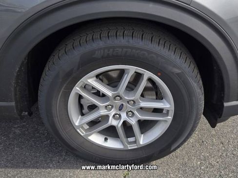 New 2026 Ford Explorer Active w/ Active Comfort Package RWD image 13