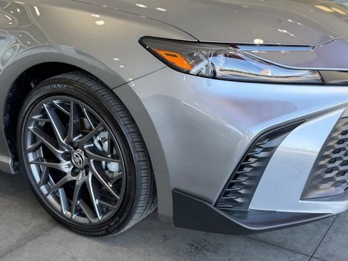 Used 2026 Toyota Camry SE FWD image 8