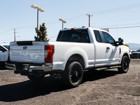 Used 2020 Ford F250 XL w/ Power Equipment Group RWD image 7