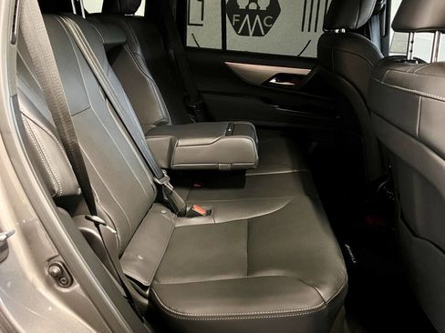Used 2024 Lexus LX 600 F Sport image 23
