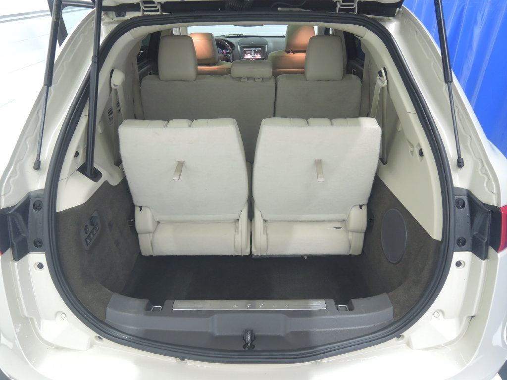 Used 2014 Lincoln MKT AWD w/ Equipment Group 201A image 30