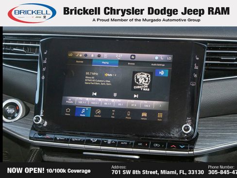Used 2024 Jeep Wagoneer L Series II w/ Flexible Seating Group AWD/4WD image 22