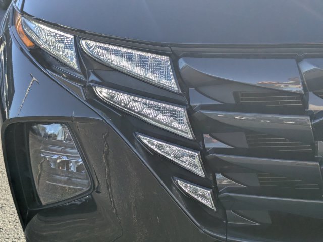 Used 2023 Hyundai Tucson SEL w/ Convenience Package FWD image 10