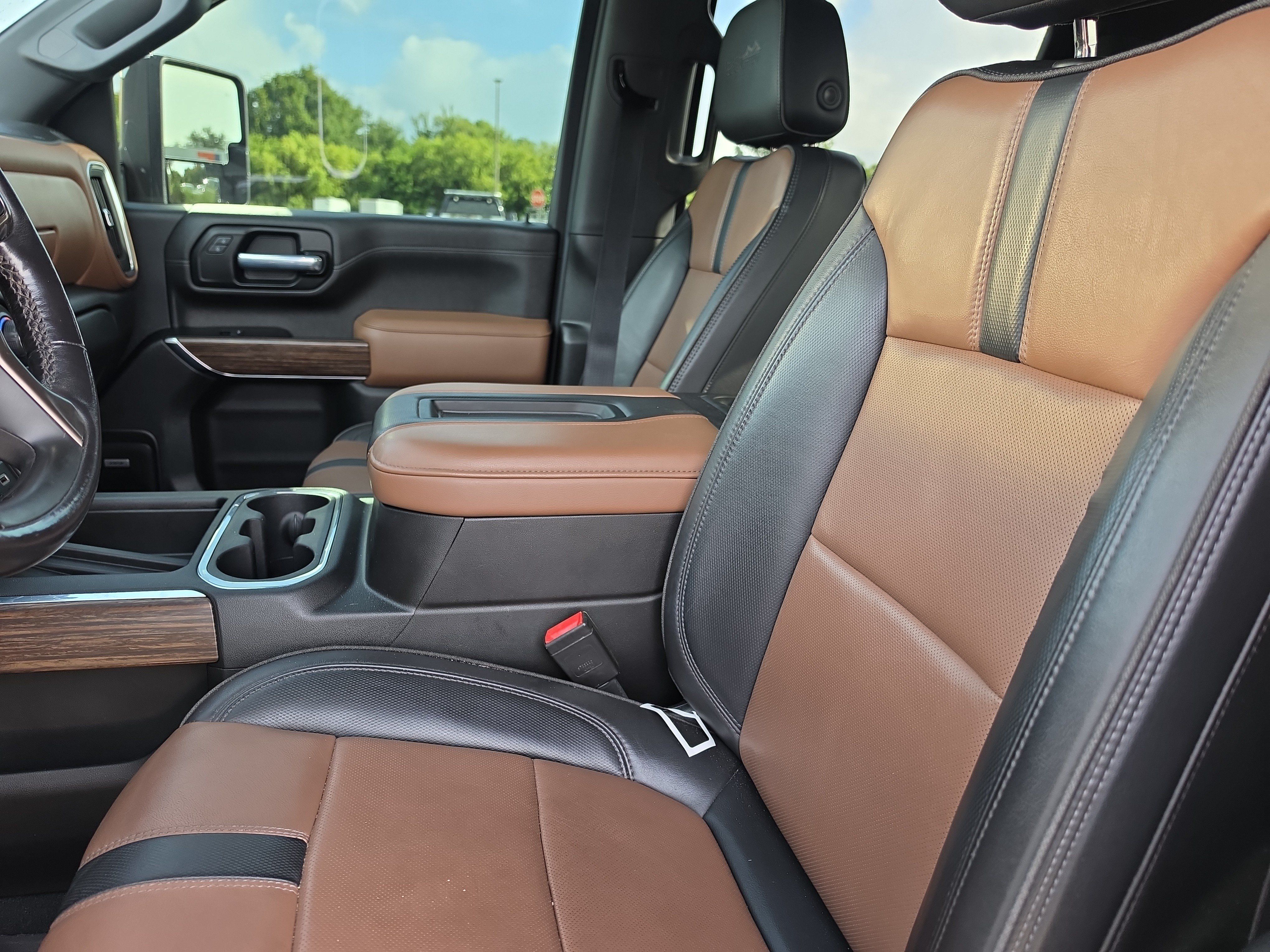 Used 2021 Chevrolet Silverado 3500 High Country AWD/4WD image 14