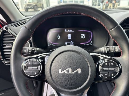 Used 2023 Kia Soul GT-Line w/ GT-Line Technology Package image 14