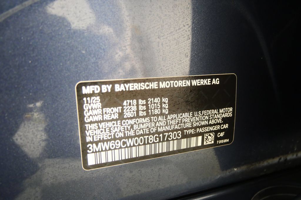 Certified 2026 BMW 330i Sedan RWD image 27