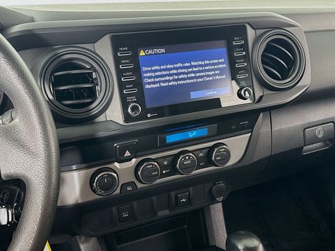 Certified 2023 Toyota Tacoma SR AWD/4WD image 15
