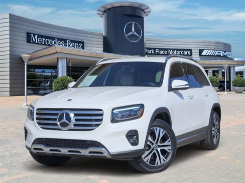 Certified 2025 Mercedes-Benz GLB 250 image 1