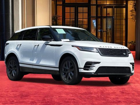 Used 2026 Land Rover Range Rover Velar Dynamic SE AWD/4WD image 6