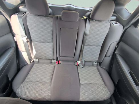 Used 2021 Nissan Rogue Sport SV FWD image 31