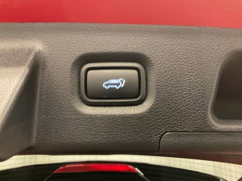 Used 2023 Hyundai Santa Fe SEL w/ Winter Weather Package image 37