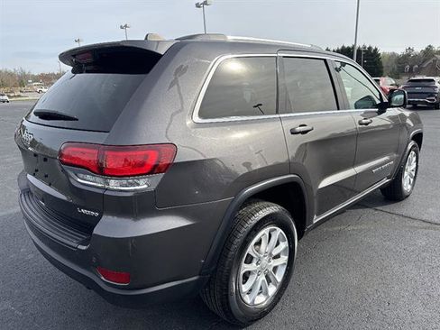 Used 2021 Jeep Grand Cherokee Laredo X AWD/4WD image 6