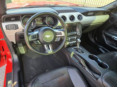 Used 2016 Ford Mustang GT Premium image 14