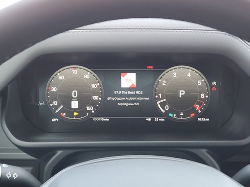 New 2026 Land Rover Defender 110 X-Dynamic SE AWD/4WD image 16